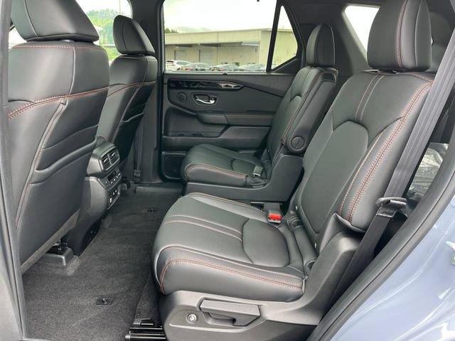 New 2026 Honda Pilot TrailSport image 17