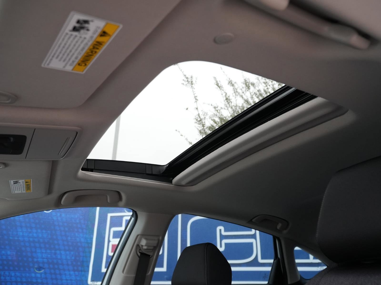 New 2025 Honda Accord SE image 17