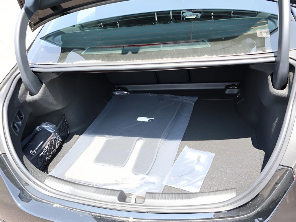 Certified 2025 Mercedes-Benz C 300 4MATIC Sedan image 33