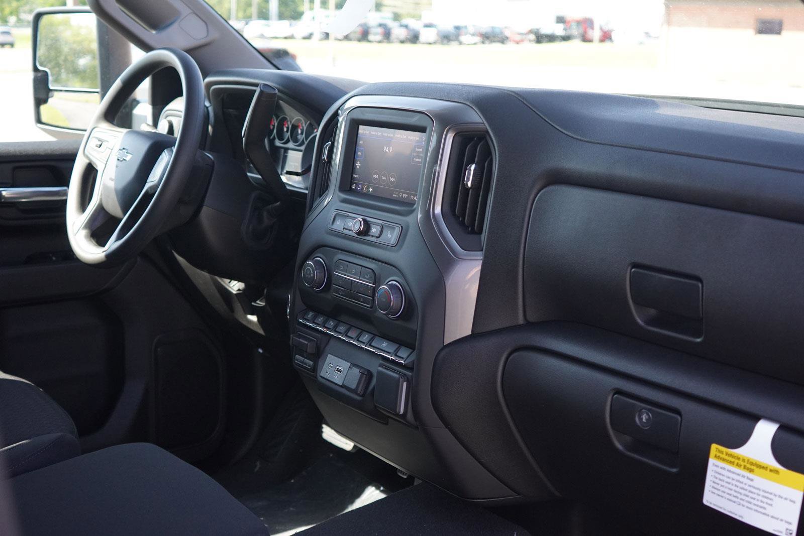 New 2026 Chevrolet Silverado 2500 Custom w/ Custom Value Package image 27