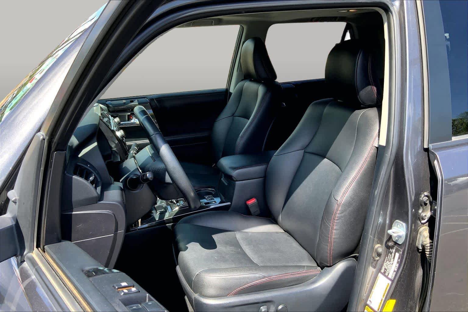 Used 2015 Toyota 4Runner Trail Premium image 7