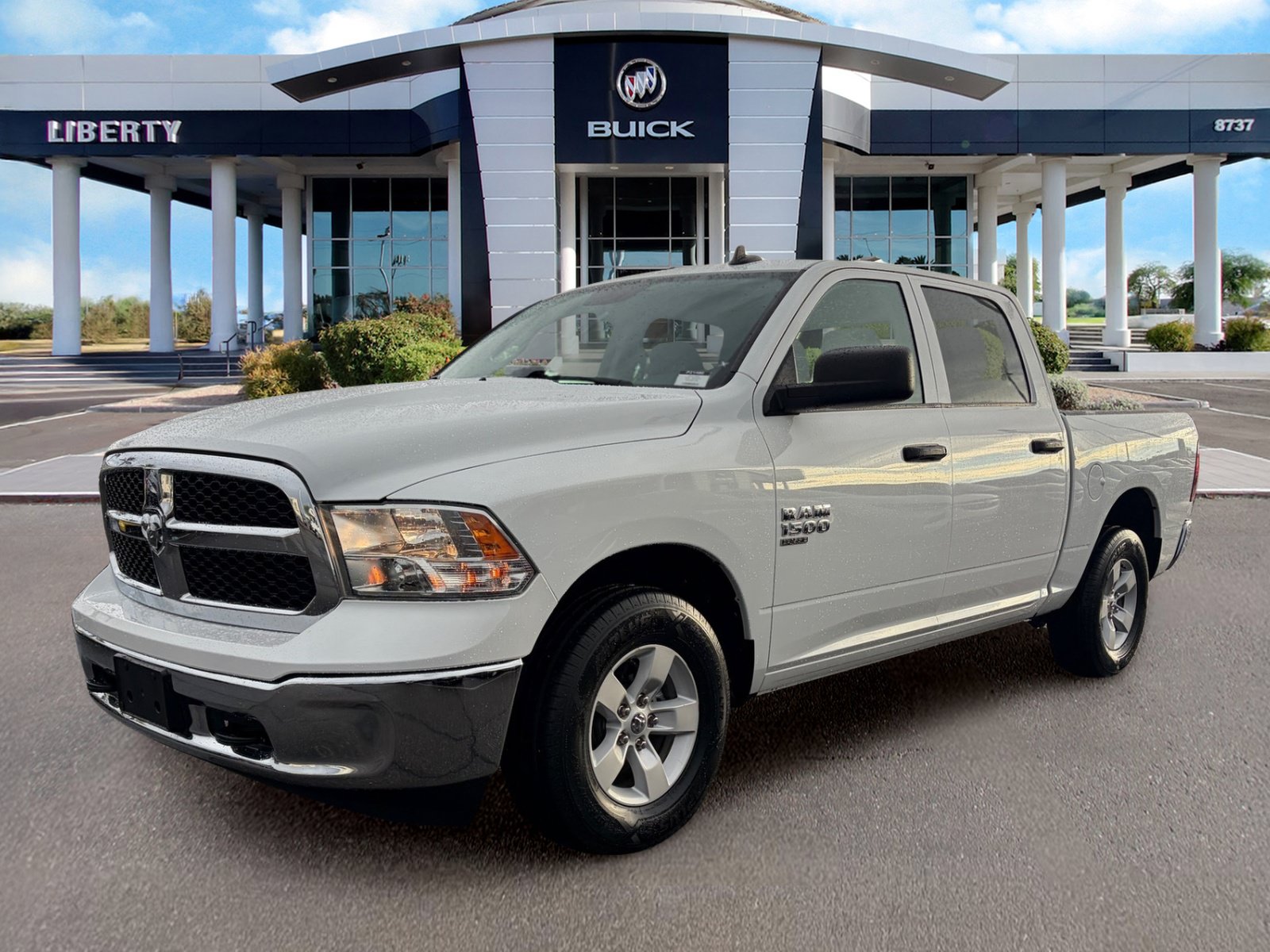 Used 2022 RAM 1500 Classic SLT w/ Electronics Group AWD/4WD image 6