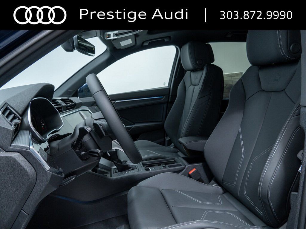 Used 2024 Audi Q3 2.0T Premium Plus w/ Premium Plus Package image 5