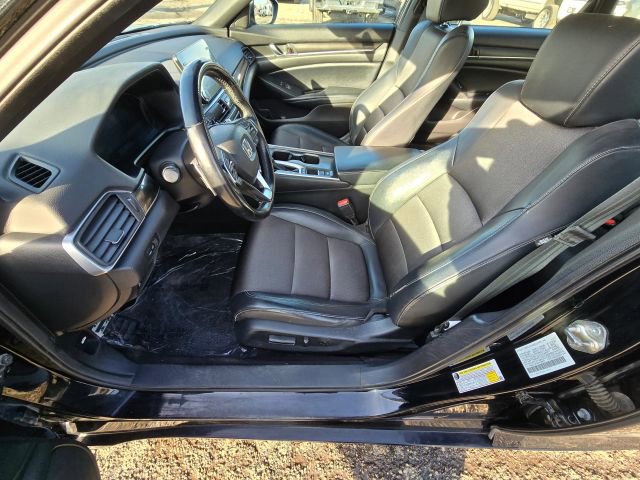 Used 2018 Honda Accord Sport image 9