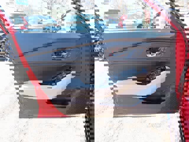 Certified 2025 Honda Accord Touring image 15