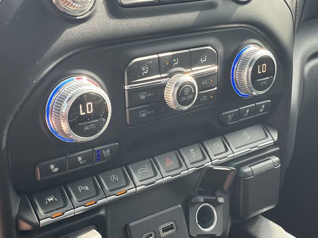 Used 2019 GMC Sierra 1500 AT4 w/ AT4 Premium Package AWD/4WD image 33