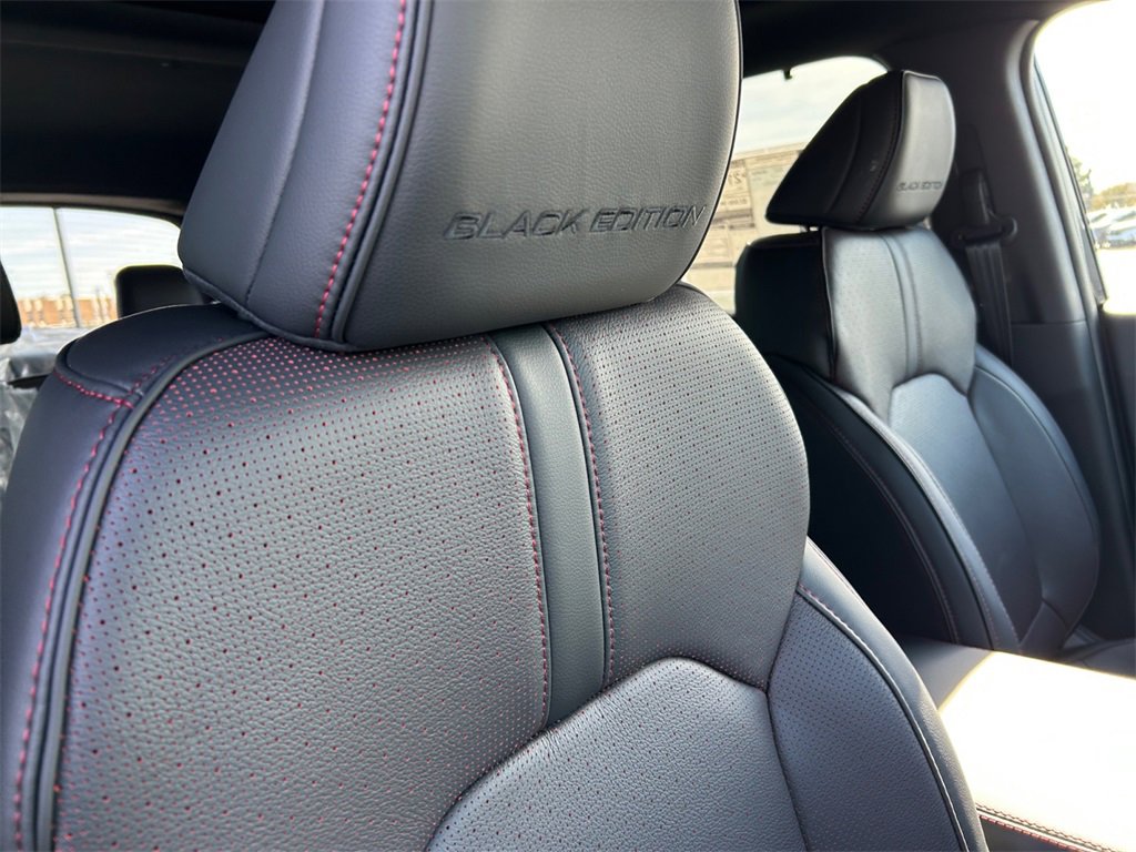 New 2025 Honda Pilot Black Edition image 16