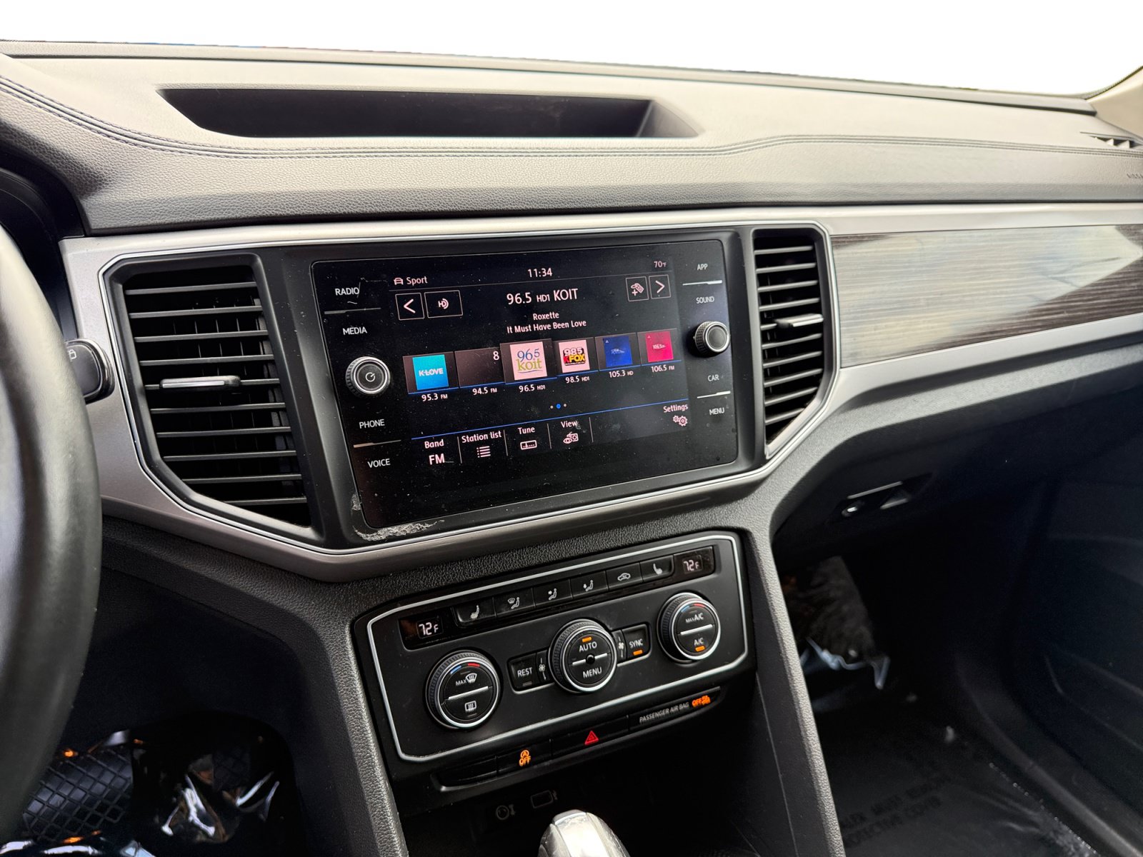 Used 2019 Volkswagen Atlas SE w/ Towing Package AWD/4WD image 12