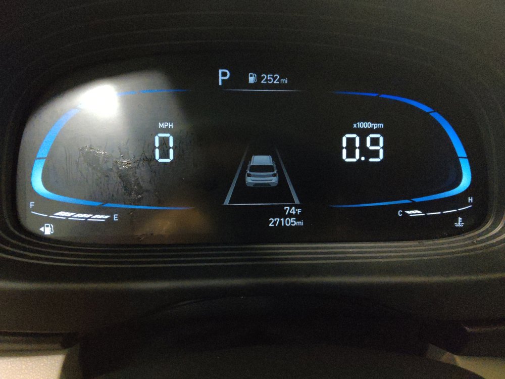 Used 2025 Hyundai Venue SEL FWD image 23