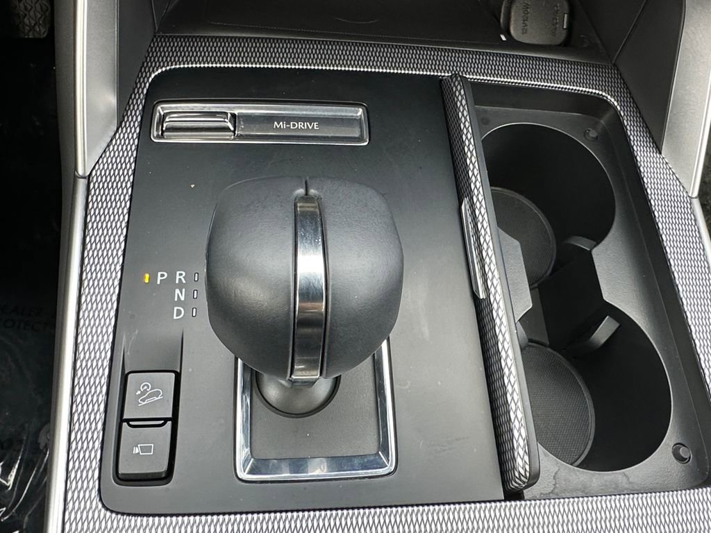 Certified 2025 MAZDA CX-90 3.3 Turbo S w/ Premium Package image 17