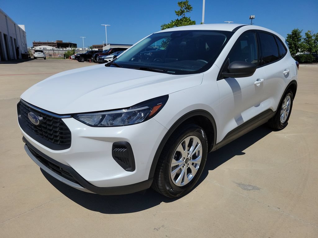 Used 2025 Ford Escape Active FWD image 35