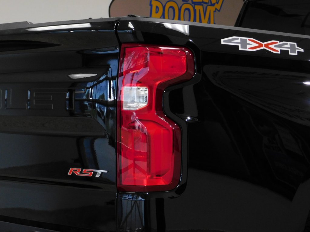Used 2024 Chevrolet Silverado 1500 RST image 85