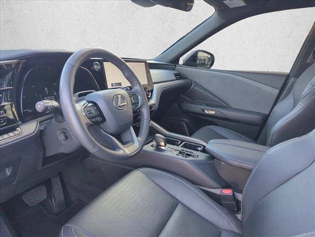 Used 2025 Lexus TX 350 AWD w/ Technology Package image 5