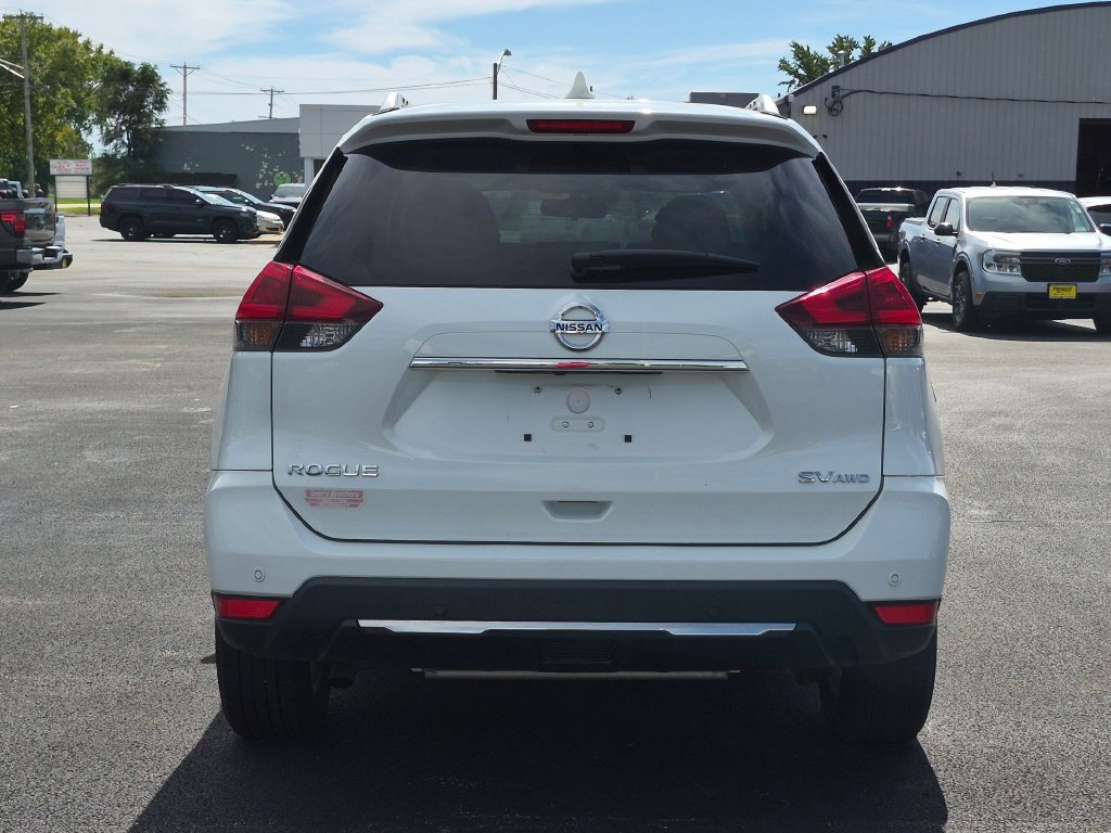 Used 2020 Nissan Rogue SV AWD/4WD image 6
