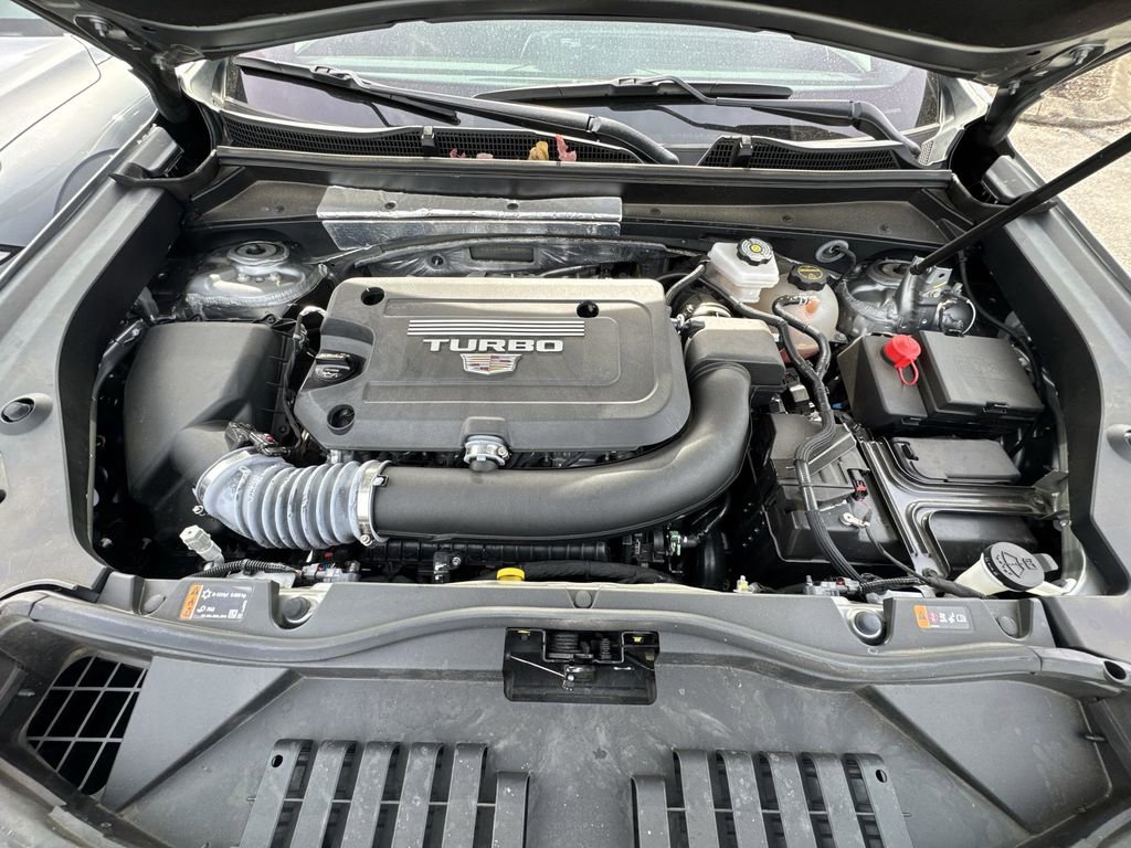 Used 2024 Cadillac XT4 Sport image 18