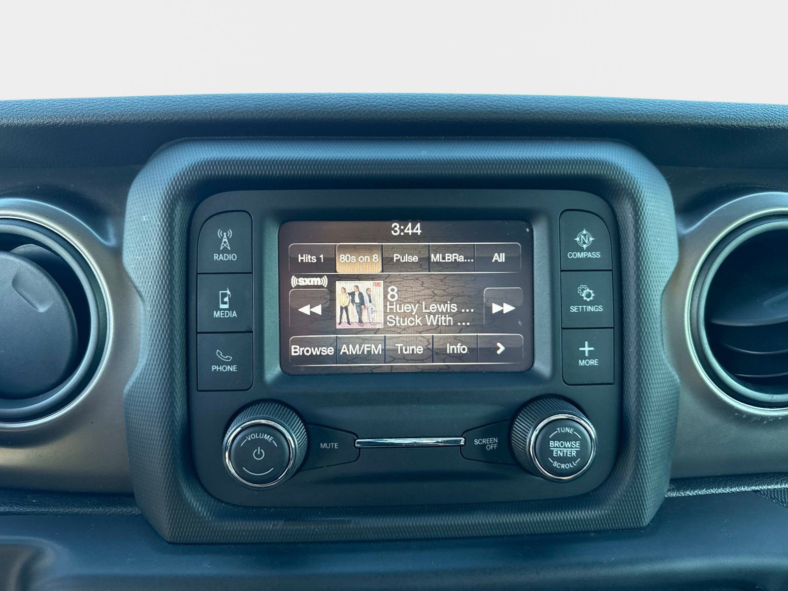 Used 2020 Jeep Gladiator Sport w/ Quick Order Package 24S AWD/4WD image 24