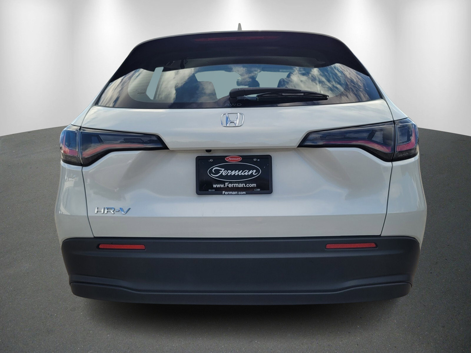 Used 2023 Honda HR-V LX image 6