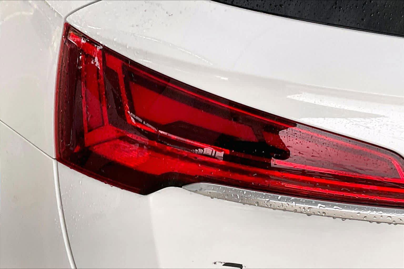 Used 2024 Audi Q5 e Premium w/ Convenience Package AWD/4WD image 28