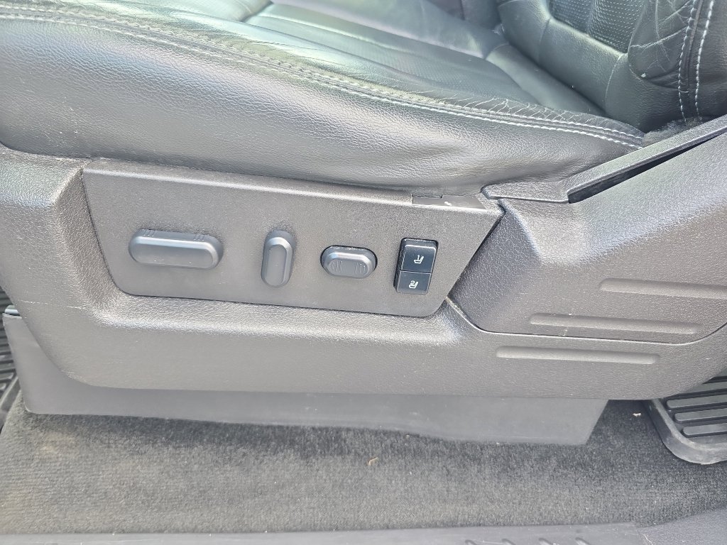 Used 2013 Ford F150 Lariat w/ Luxury Equipment Group AWD/4WD image 21