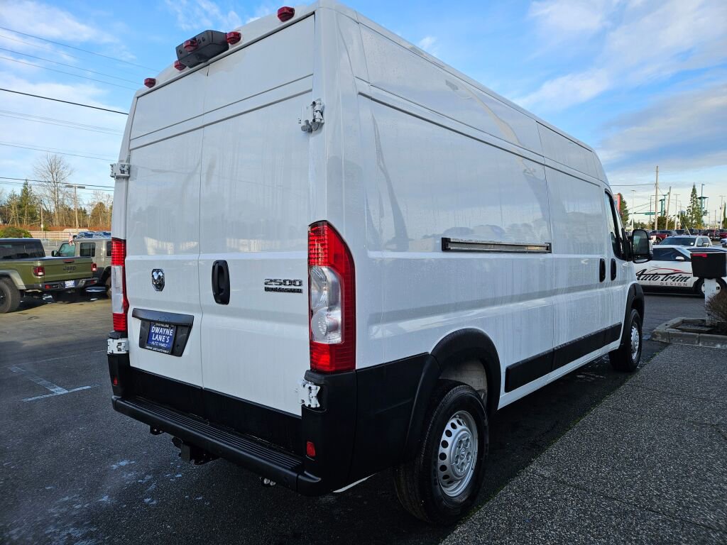 Used 2025 RAM ProMaster 2500 w/ Safety Group image 5