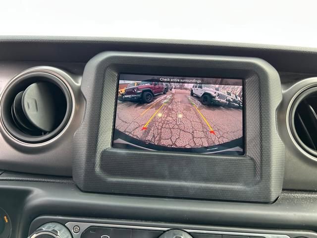 Used 2021 Jeep Wrangler Unlimited Sport image 18
