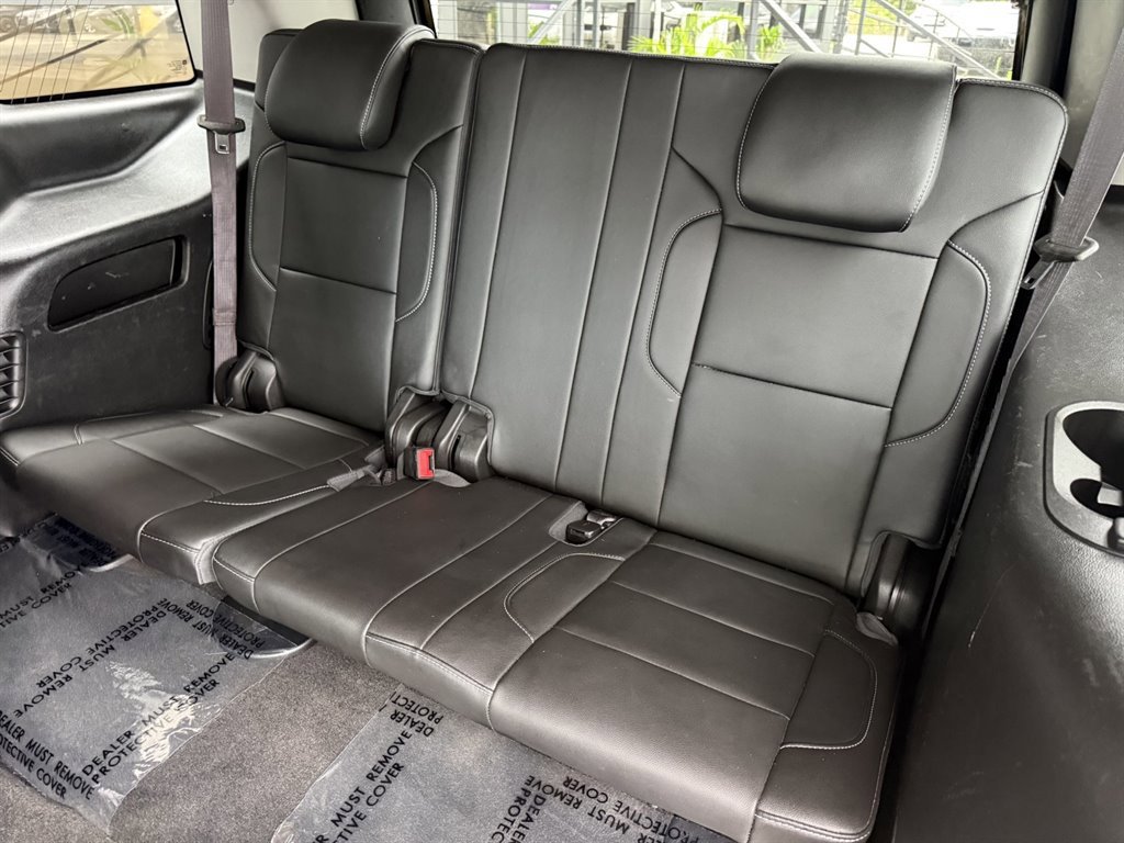 Used 2017 Chevrolet Tahoe LT w/ Luxury Package AWD/4WD image 18