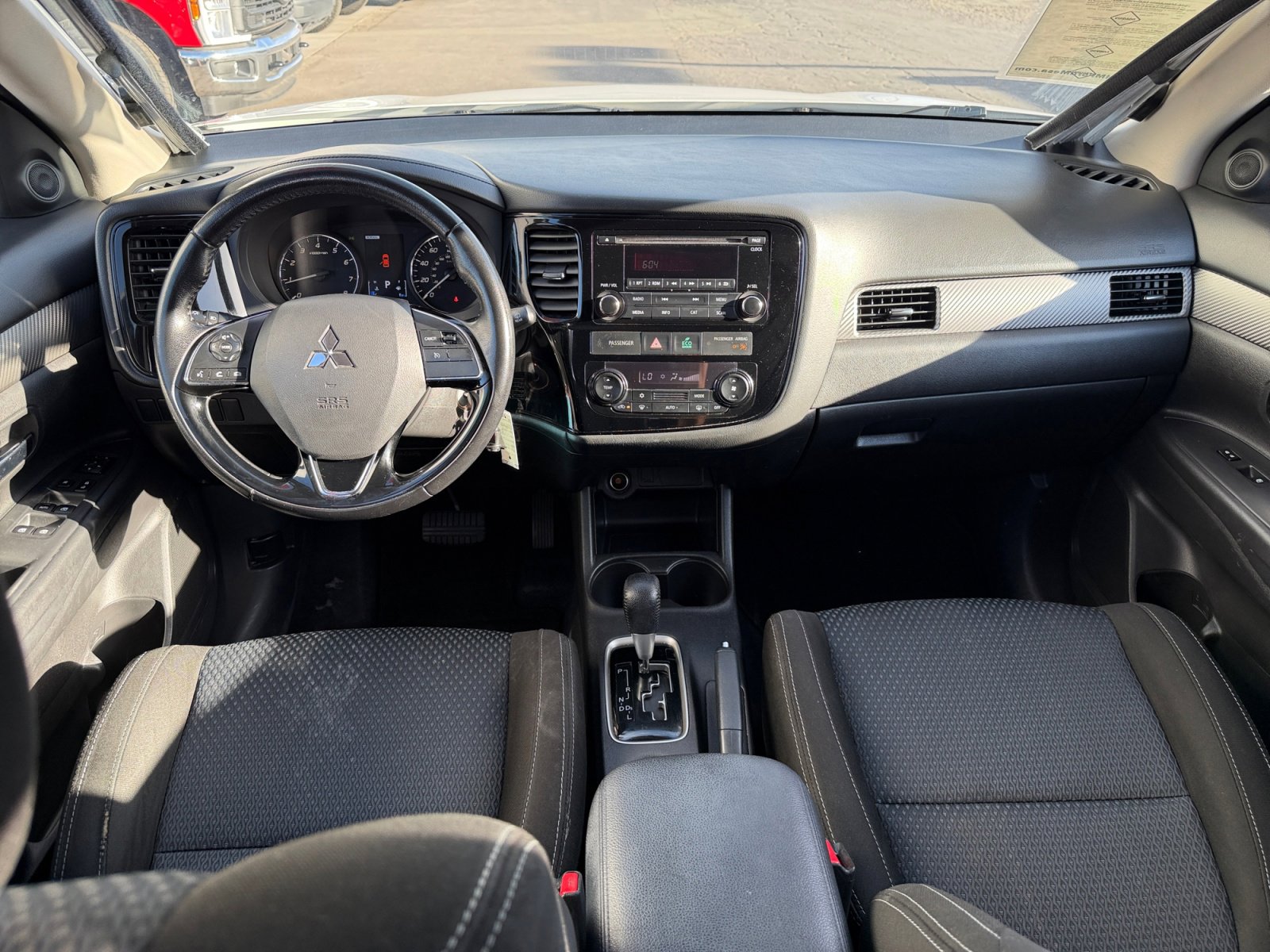 Used 2016 Mitsubishi Outlander ES AWD/4WD image 12