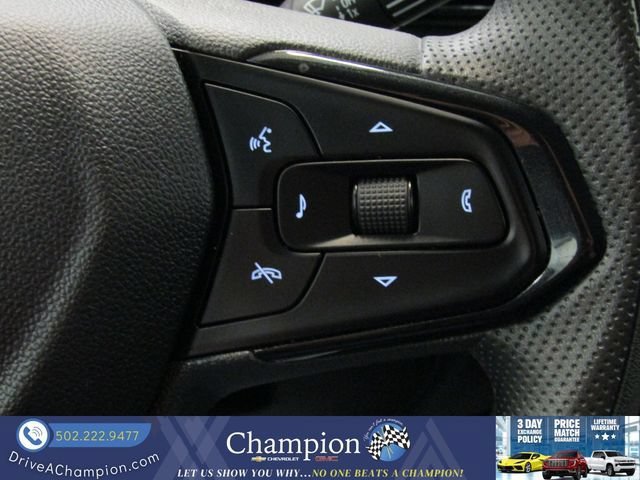Used 2025 Chevrolet Trax LT FWD image 21