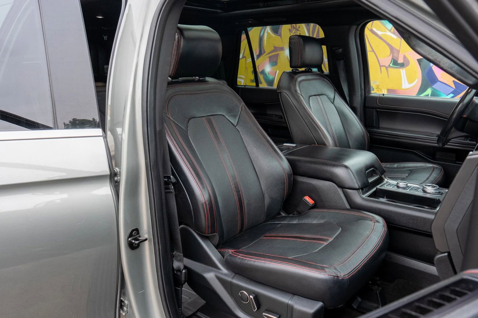 Used 2019 Ford Expedition Max Limited w/ Equipment Group 303A AWD/4WD image 19