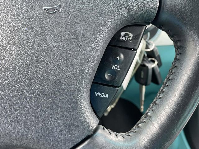 Used 2002 Ford Thunderbird RWD image 22