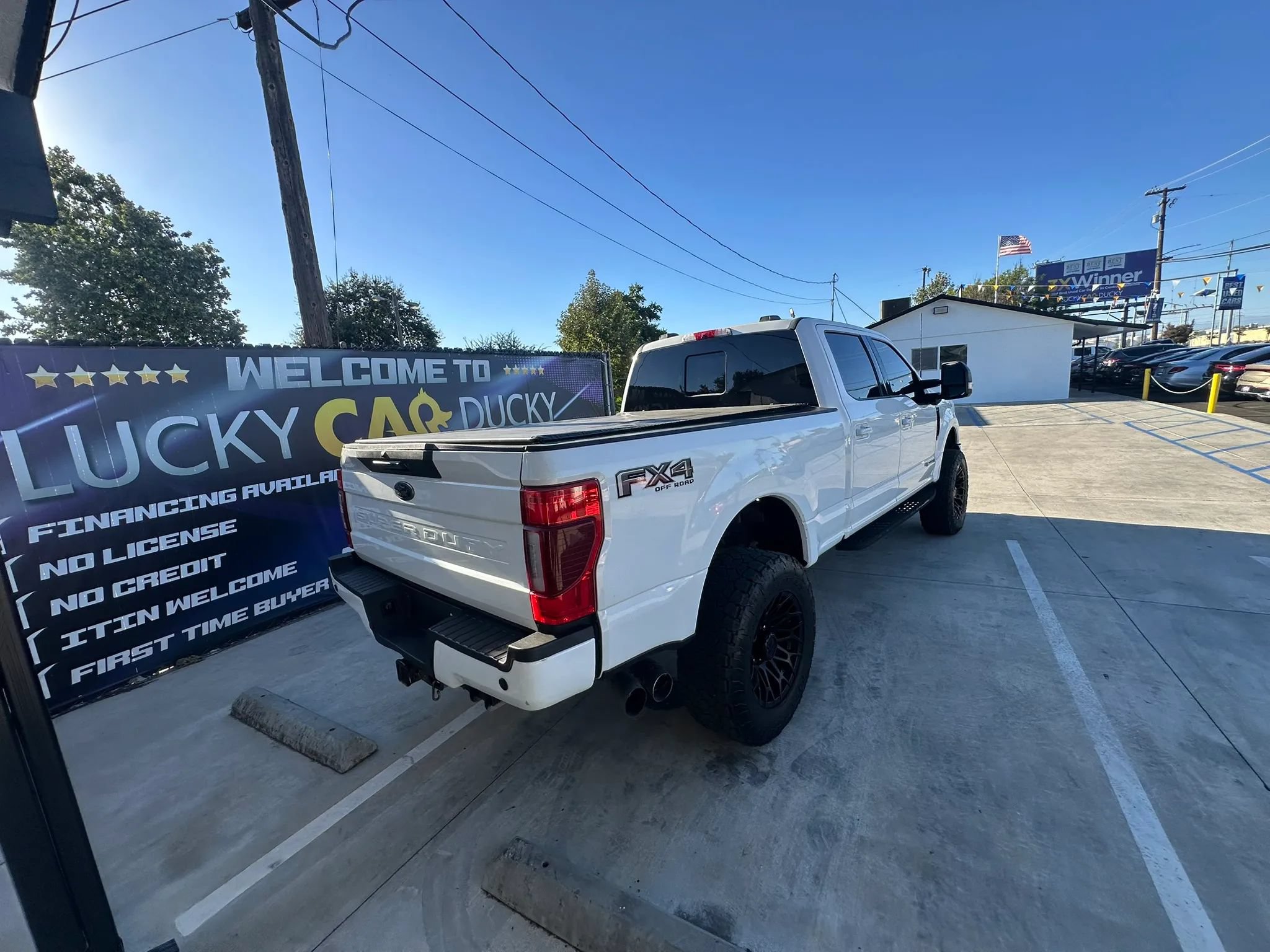 Used 2022 Ford F250 Lariat w/ Black Appearance Package AWD/4WD image 6