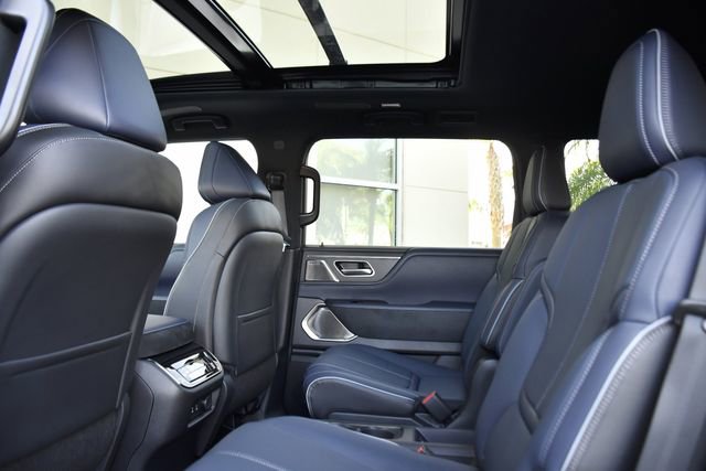 New 2026 INFINITI QX80 4WD w/ Sport Exterior Package image 29