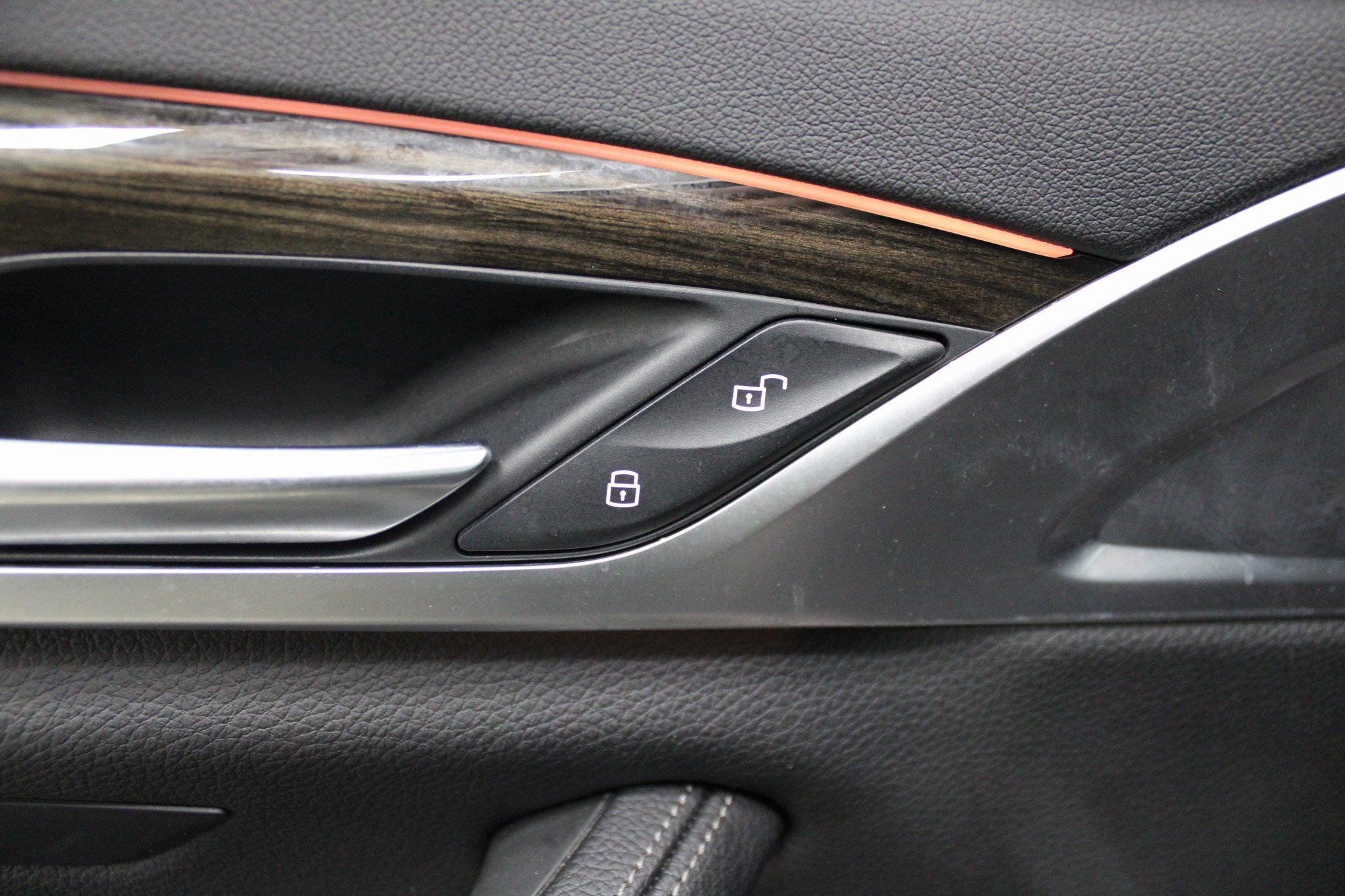 Used 2019 BMW 530i w/ Convenience Package image 15