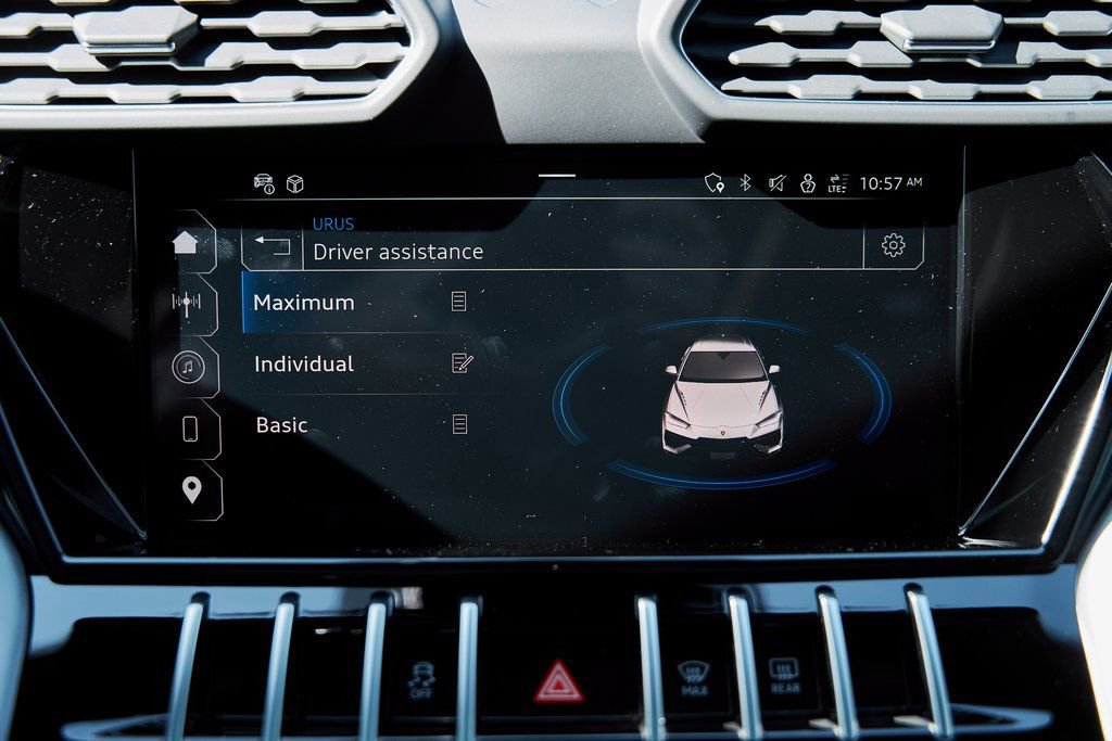 Used 2023 Lamborghini Urus S image 87