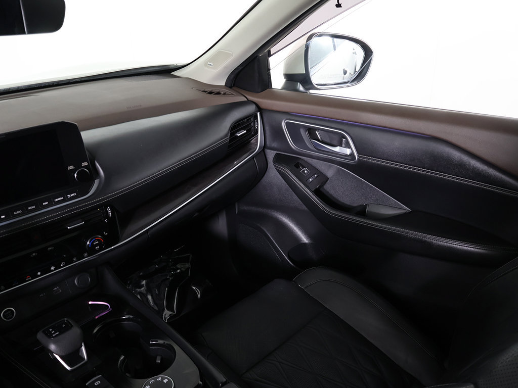 Used 2023 Nissan Rogue Platinum w/ Platinum Premium Package AWD/4WD image 39