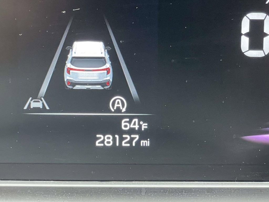 Used 2025 Kia Seltos LX image 23