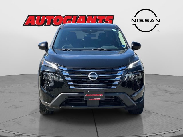 Used 2024 Nissan Rogue SV FWD image 9