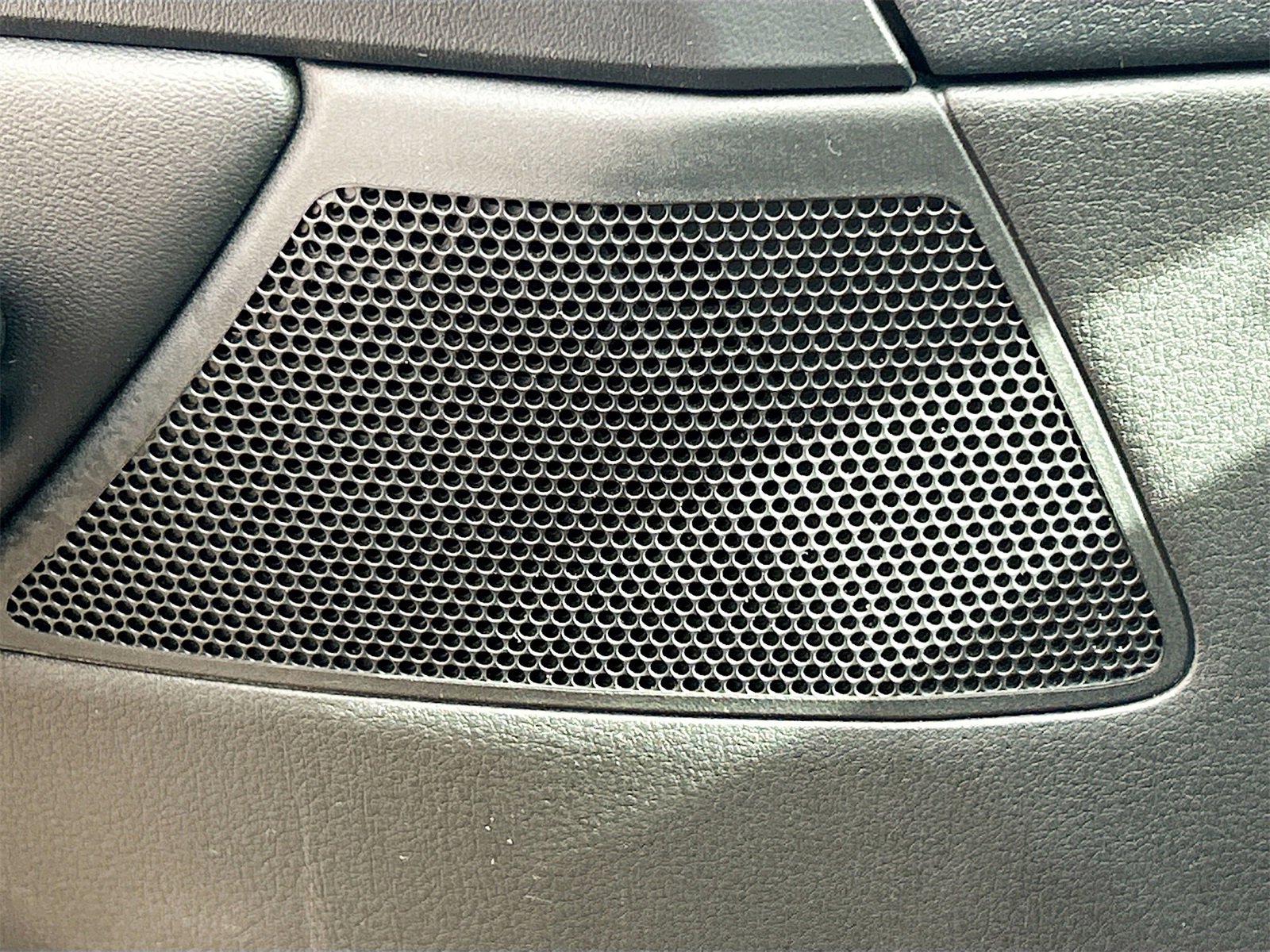 Used 2024 MAZDA CX-30 AWD 2.5 S w/ Preferred Package image 19