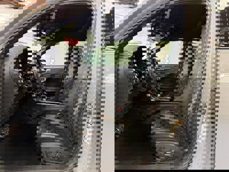 Used 2021 Audi RS 6 image 31