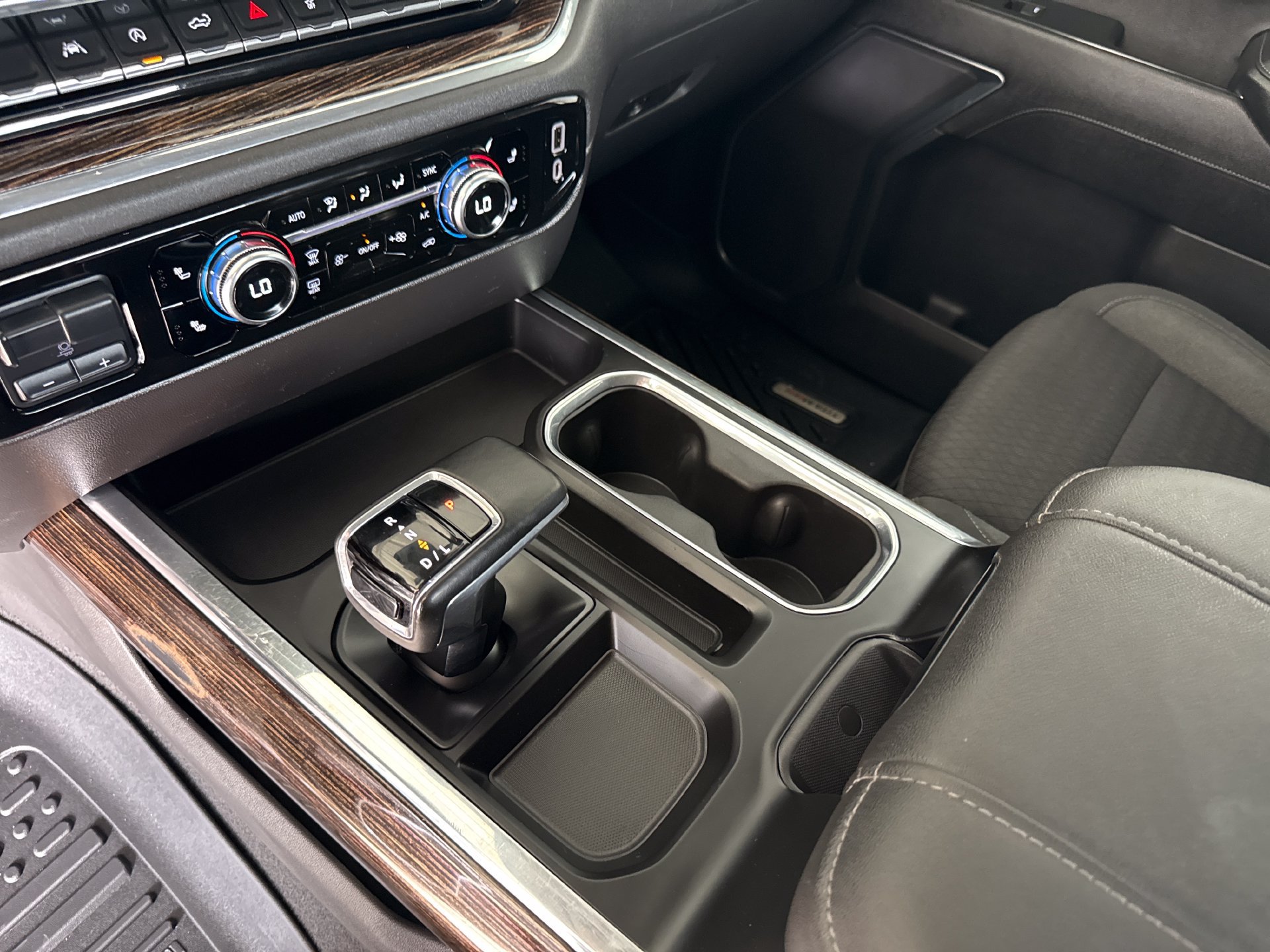 Used 2023 GMC Sierra 1500 Elevation AWD/4WD image 19