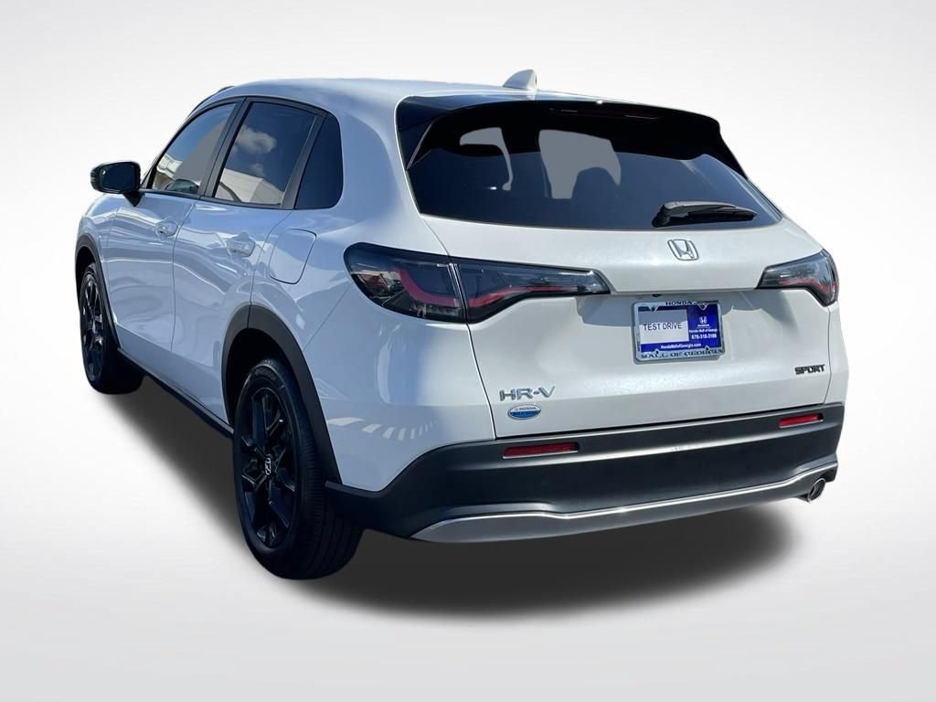Certified 2025 Honda HR-V Sport image 4