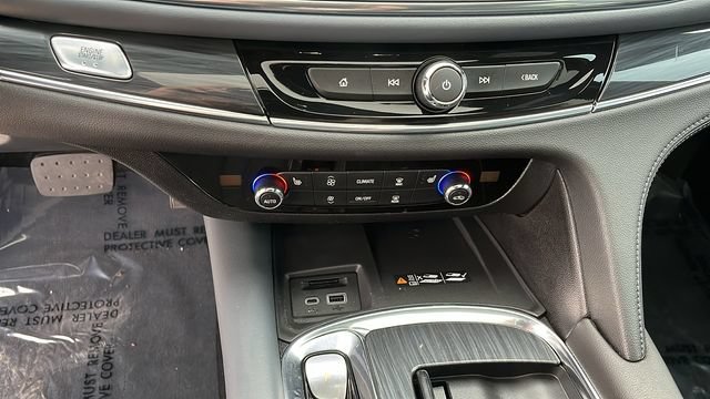 Used 2023 Buick Enclave Essence w/ Experience Buick Package FWD image 13