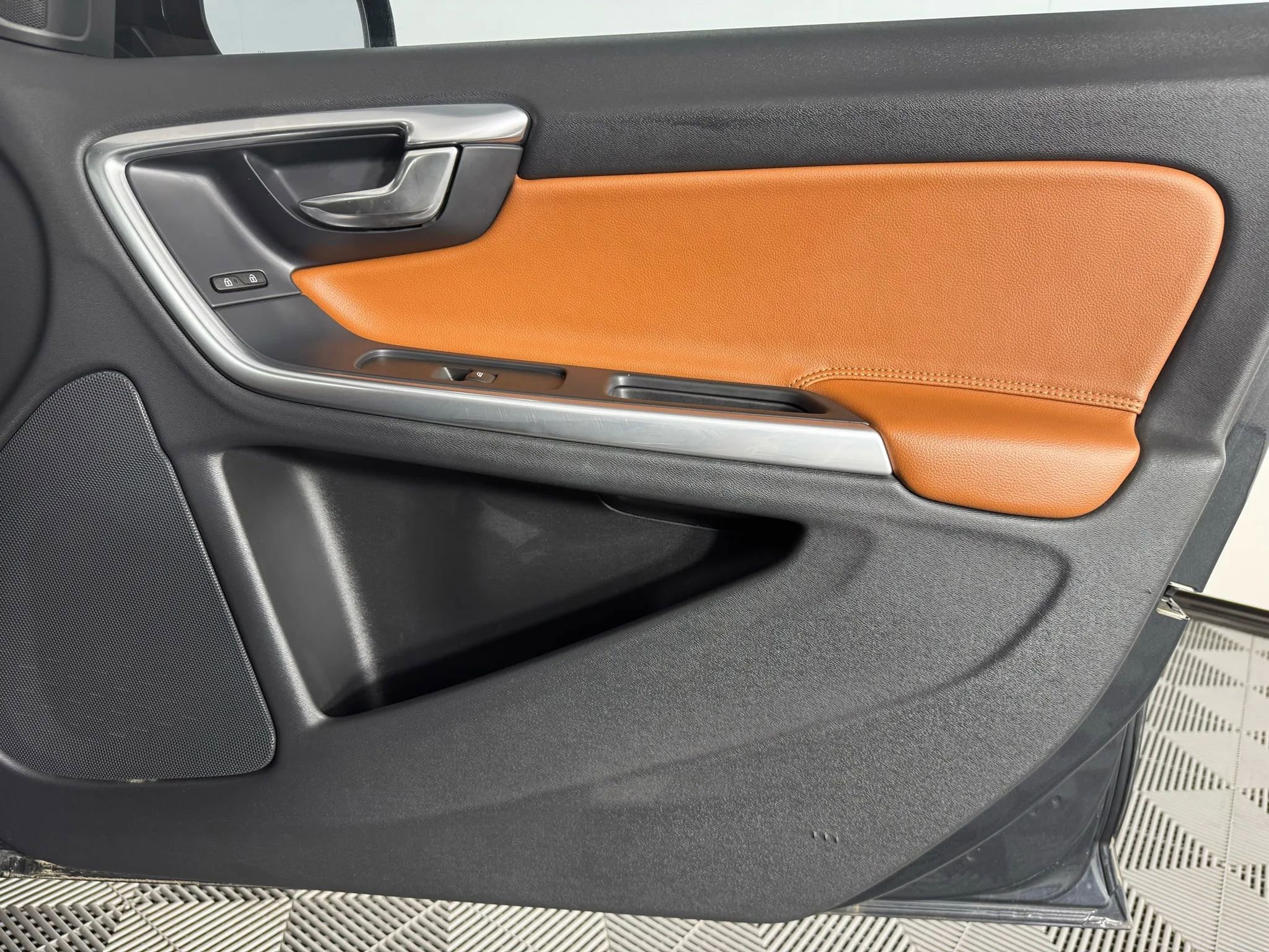 Used 2015 Volvo S60 T5 Premier image 41