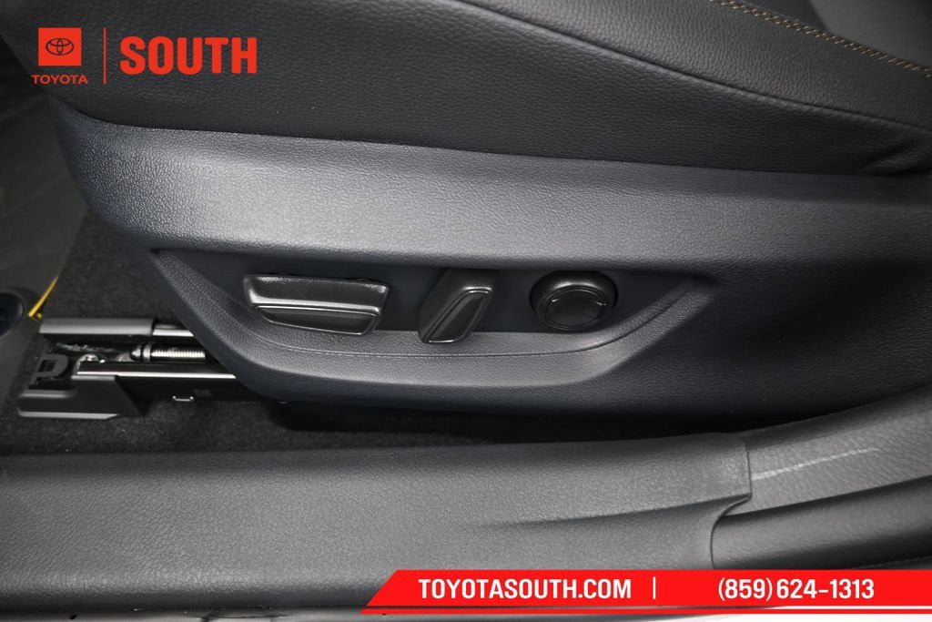 New 2026 Toyota Camry XLE FWD image 25