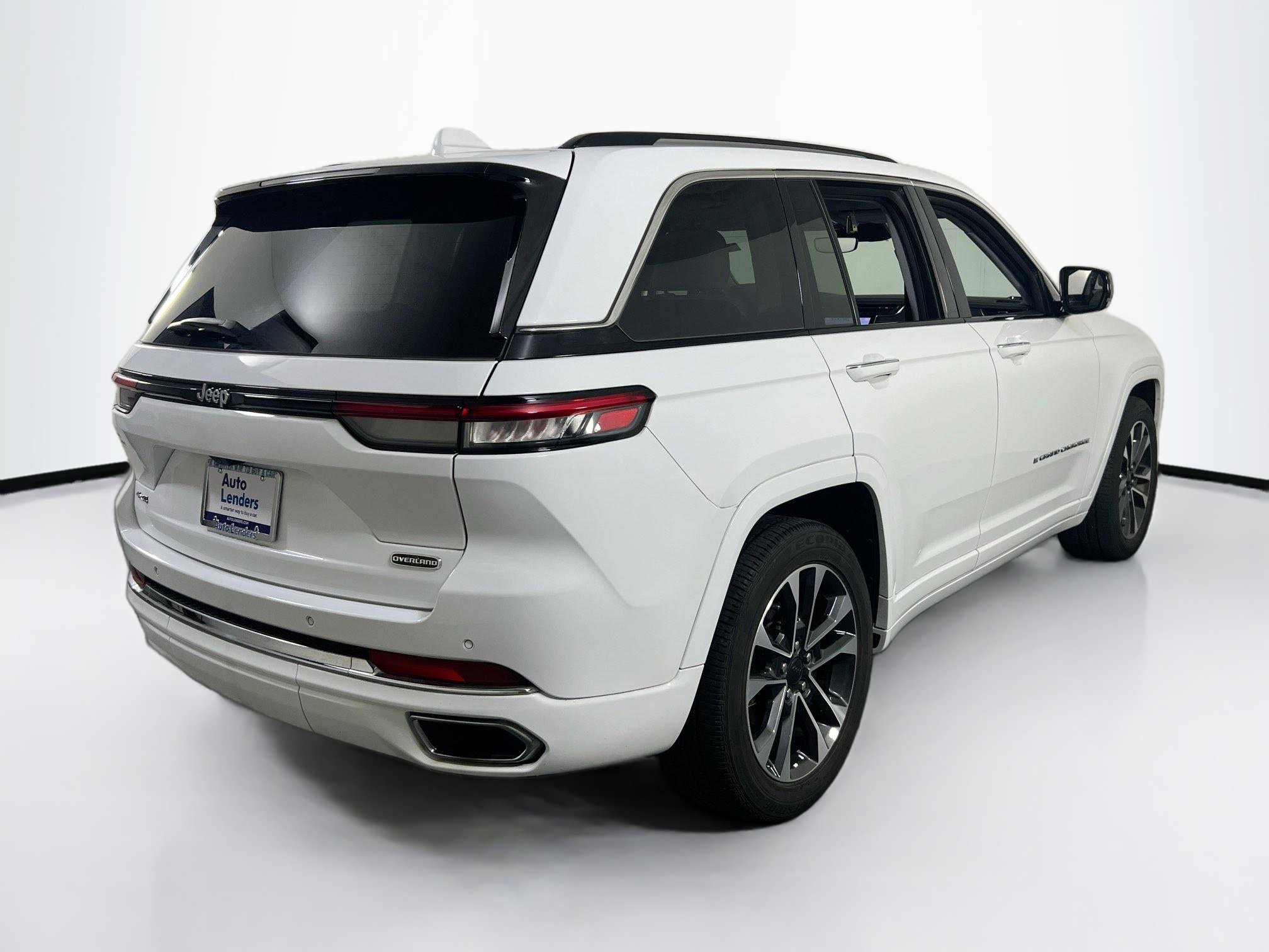 Used 2022 Jeep Grand Cherokee Overland image 5