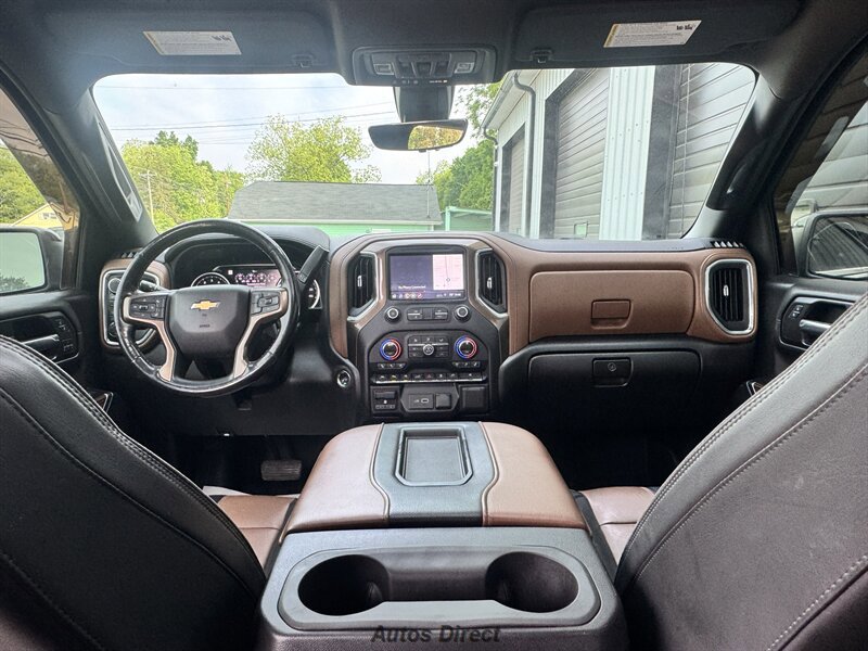 Used 2019 Chevrolet Silverado 1500 High Country w/ Technology Package AWD/4WD image 27