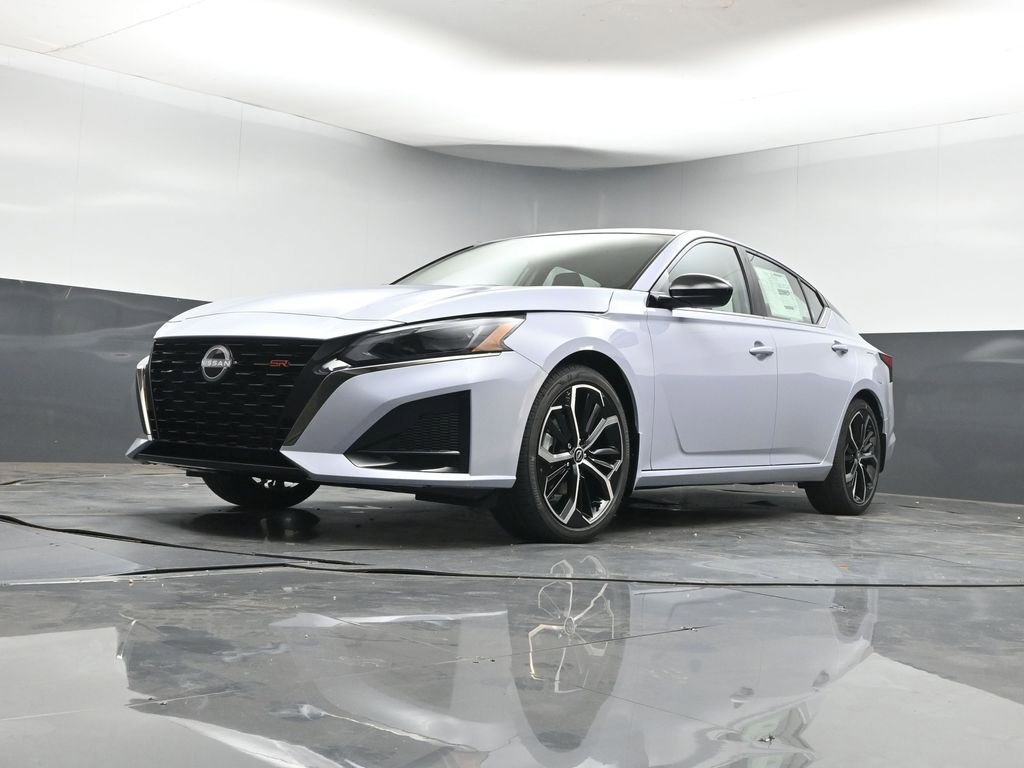New 2025 Nissan Altima 2.5 SR image 24