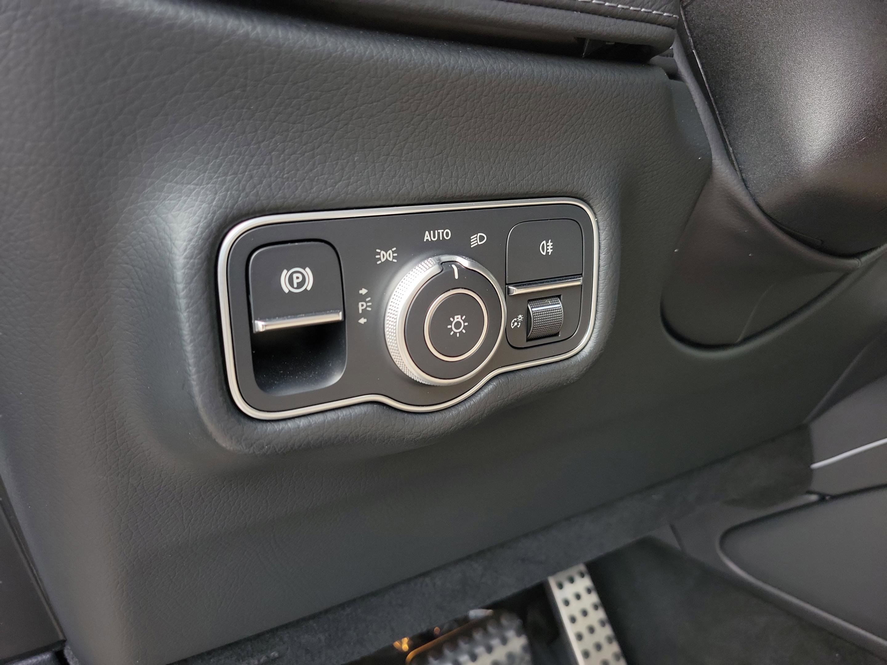 Certified 2025 Mercedes-Benz G 550 image 16