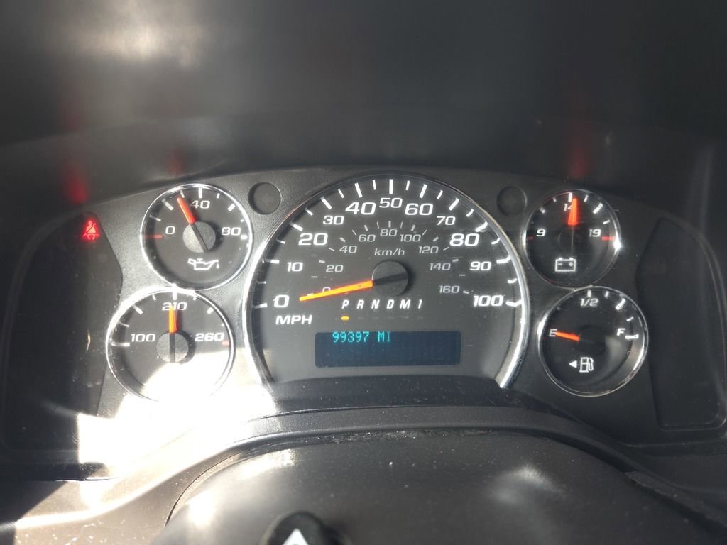 Used 2018 Chevrolet Express 3500 w/ Power Convenience Package image 25