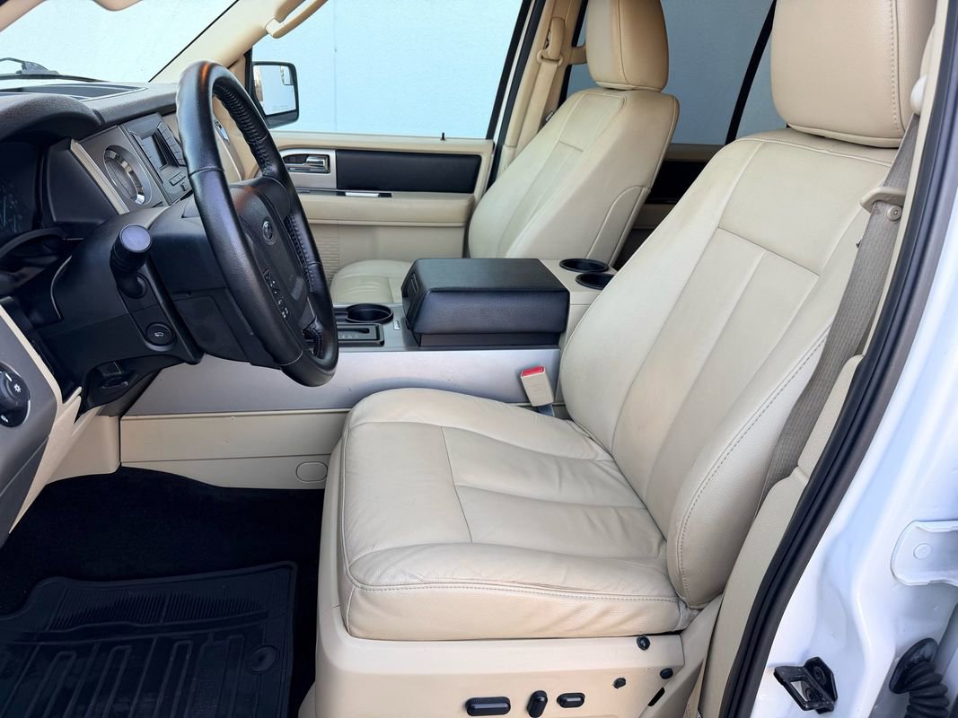 Used 2015 Ford Expedition XLT w/ Equipment Group 201A image 12